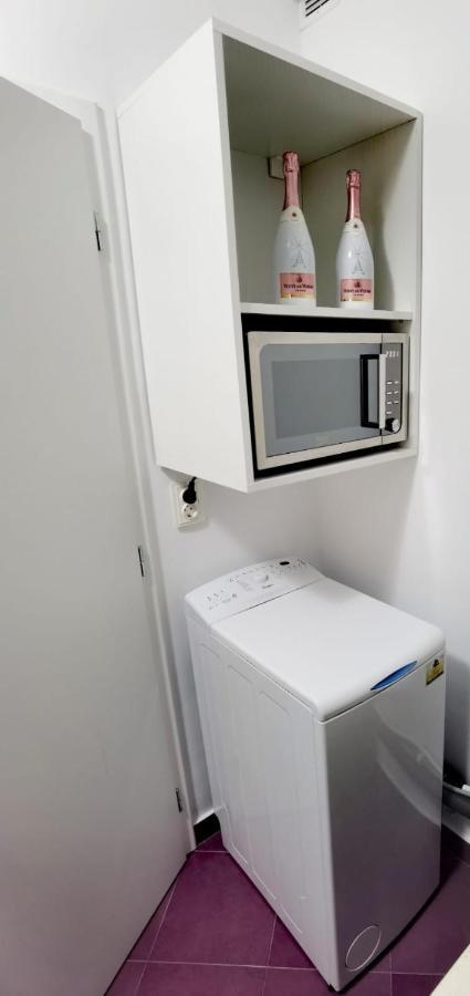 Central Apartament Jászvásár Kültér fotó